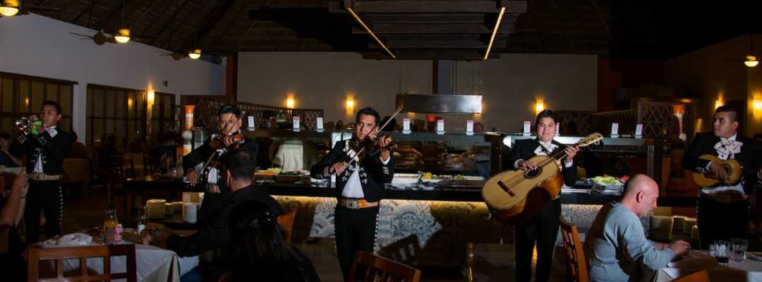 Mariachis en Chimalhuacán