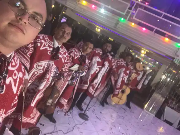 Mariachis Nezahualcóyotl económicos